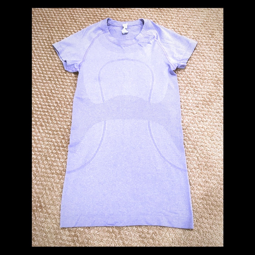 Lululemon basic short sleeve tee purple Sz 4
